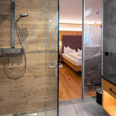 Jagdschloessl Hotel 4*