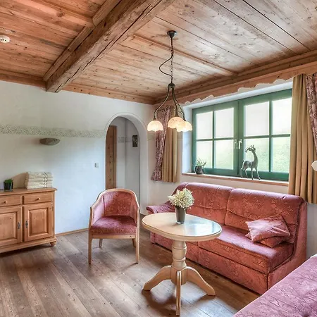 Jagdschloessl Otel Kirchdorf in Tirol