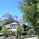 Jagdschloessl Hotel Kirchdorf in Tirol